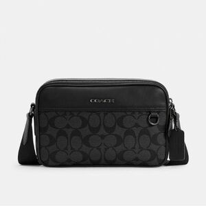 Coach Graham Crossbody In Signature Canvas